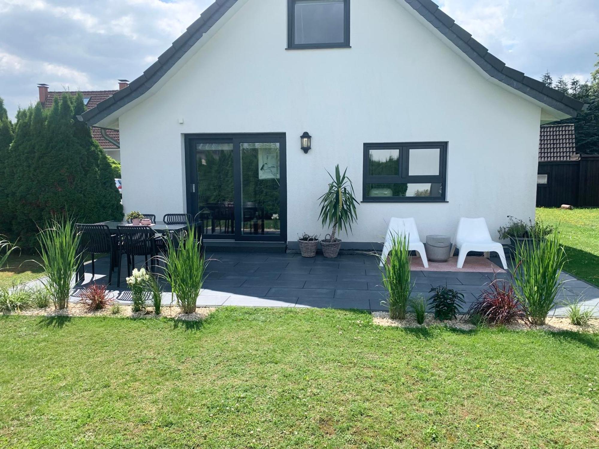 Casa Diego, Kleines Gemuetliches Haus Mit Garten Bielefeld Exteriör bild